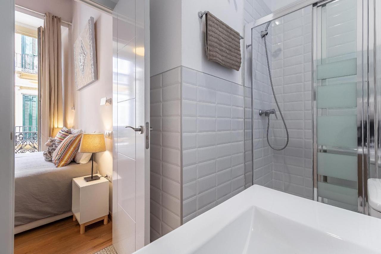 Deluxe Larios Malaga Center Apartment Eksteriør bilde